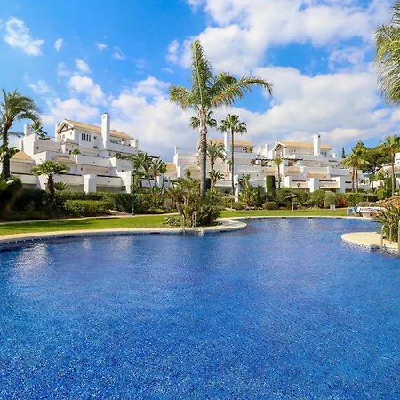 Family With Garden- Monteros Palm Apartment *